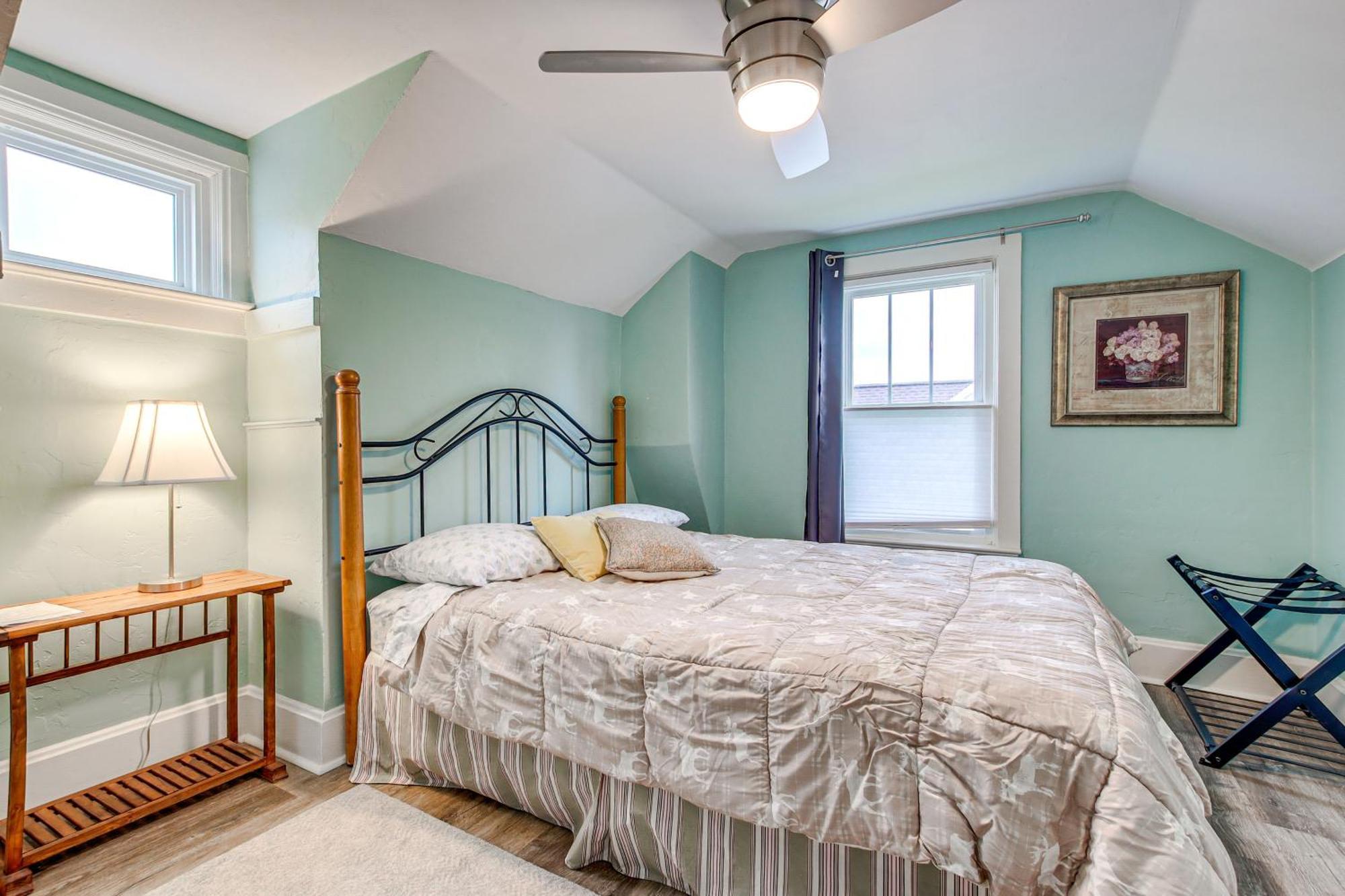 Lavish House With Patio - 2 Blocks To Green Lake! Luaran gambar