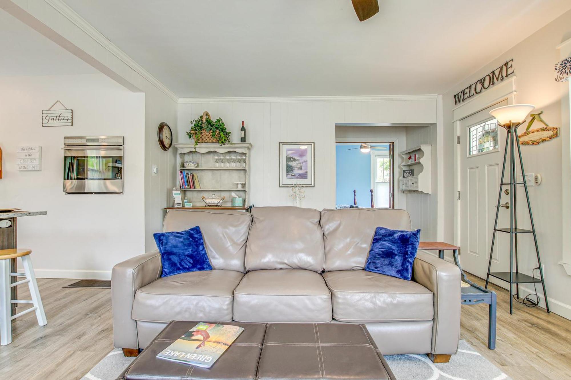 Lavish House With Patio - 2 Blocks To Green Lake! Luaran gambar